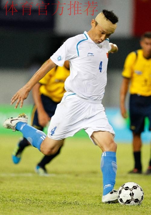 足球是青春纪念册 卢斌:最美光阴奉献给北理工 足球是青春纪念册 卢斌:最美光阴奉献给北理工